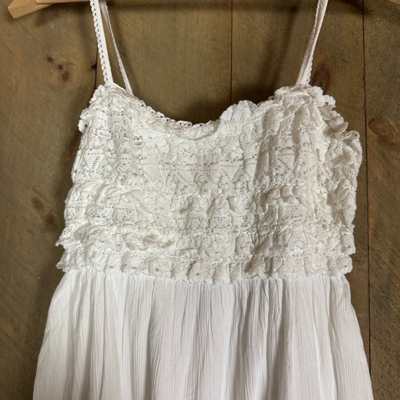 American Eagle Outfitters white Summer Dream smocked sundress Size Small NWT - Picture 7 of 15
